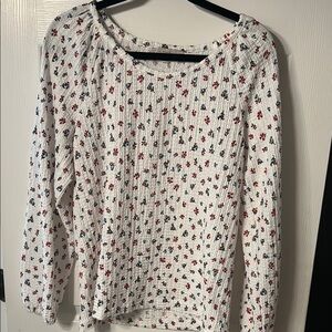 Floral Print Textured Women's Top - White with Red and Black & Blue Accents